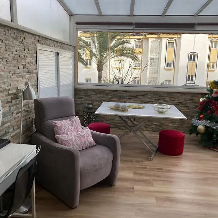 Appartement Lujo Al Lado Del Aeropuerto Parking Free *