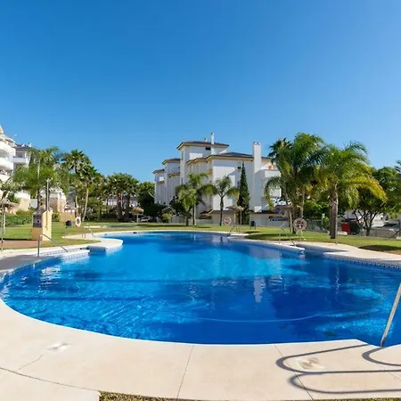 Apartment Lujo Al Lado Del Aeropuerto Parking Free